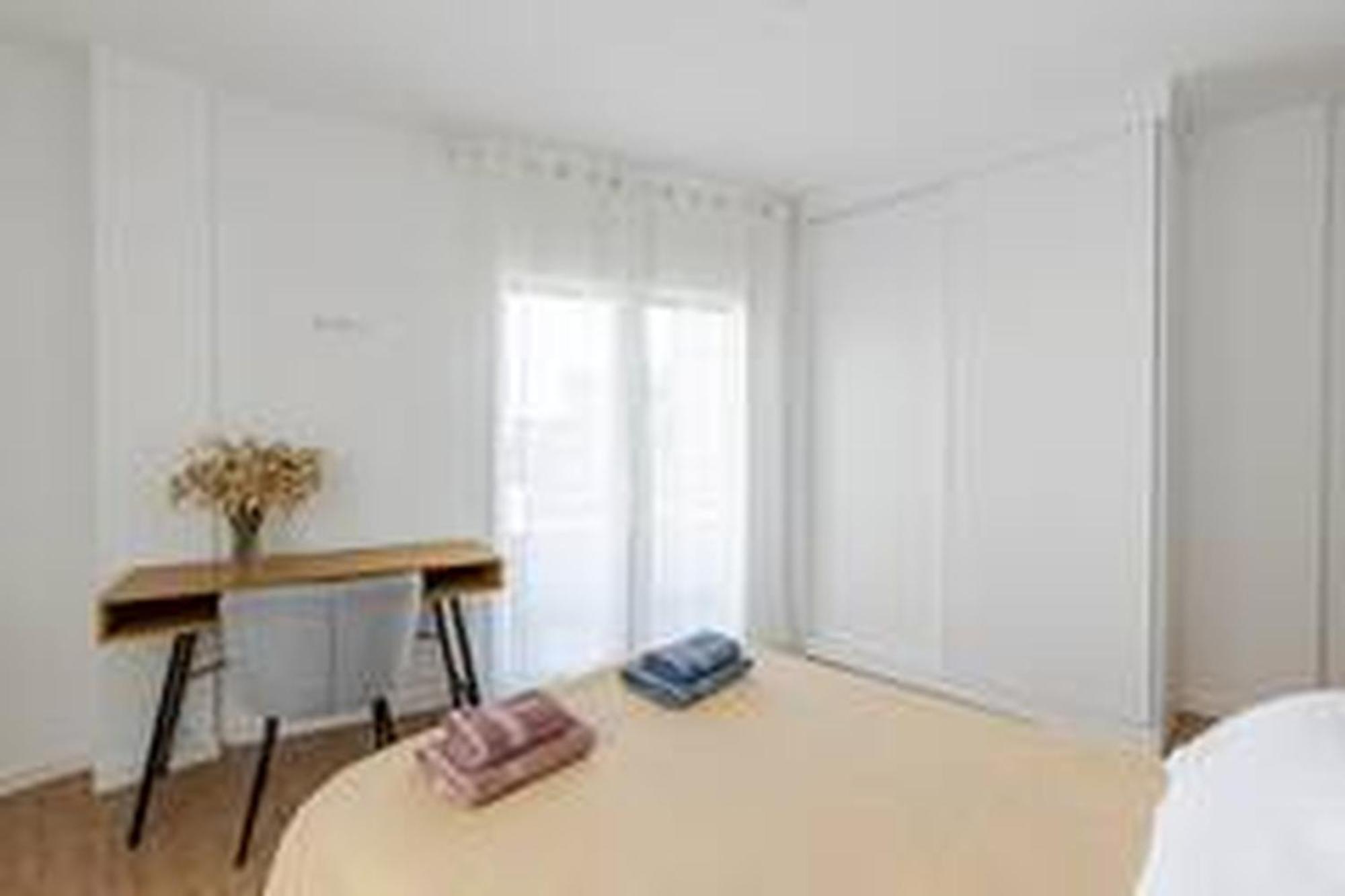 Apartamentos Nuevo Con Aire Y Wifi Агілас Екстер'єр фото