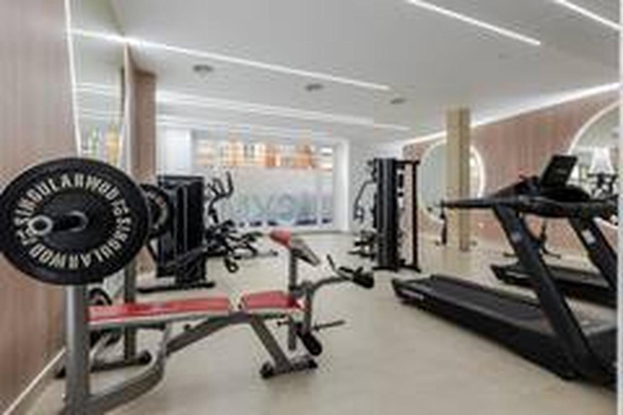 Apartamentos Nuevo Con Aire Y Wifi Агілас Екстер'єр фото